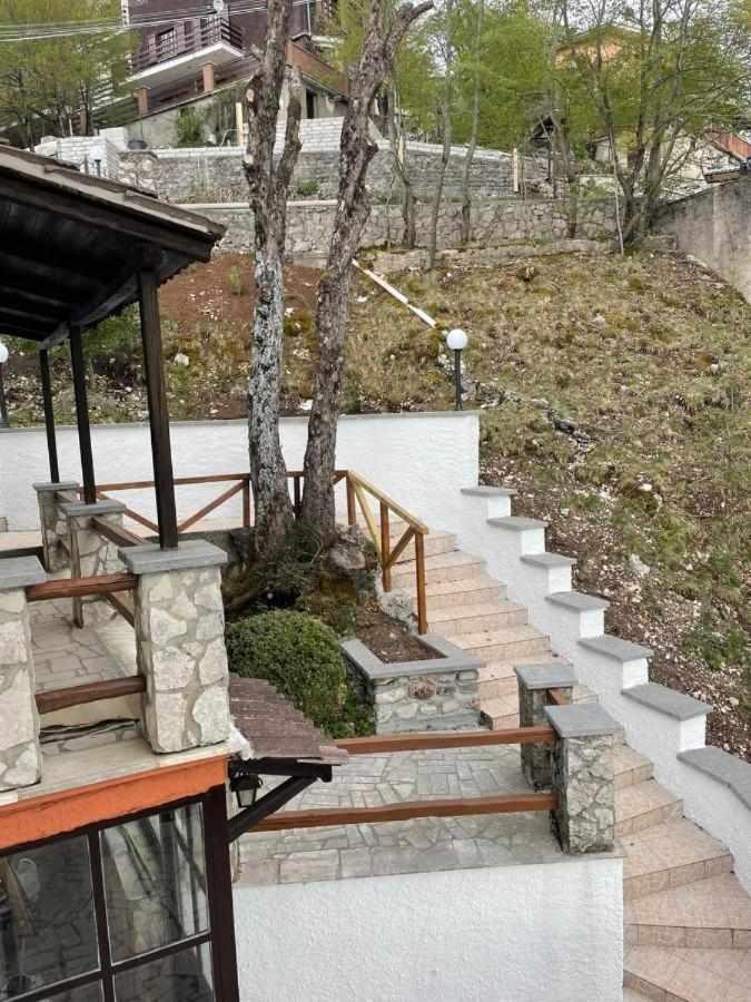 Casa Vacanza Le Viste Serrone Exterior photo